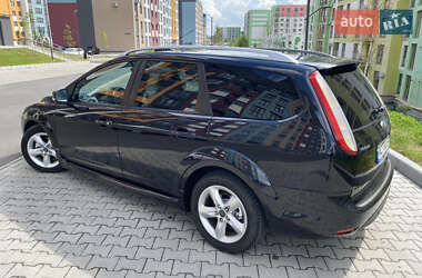 Универсал Ford Focus 2010 в 