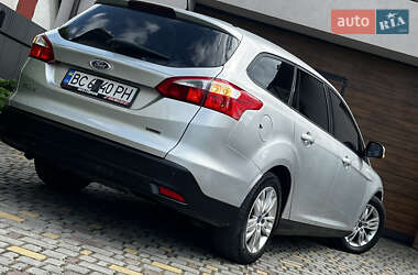 Универсал Ford Focus 2012 в 