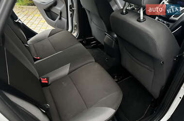 Универсал Ford Focus 2012 в 