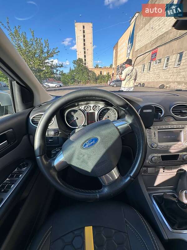 Універсал Ford Focus 2010 в Києві