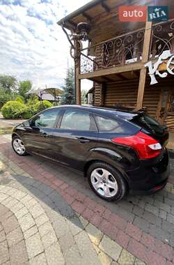 Хэтчбек Ford Focus 2011 в Львове