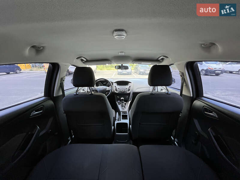 Хетчбек Ford Focus 2015 в Чернігові