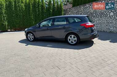 Универсал Ford Focus 2012 в 