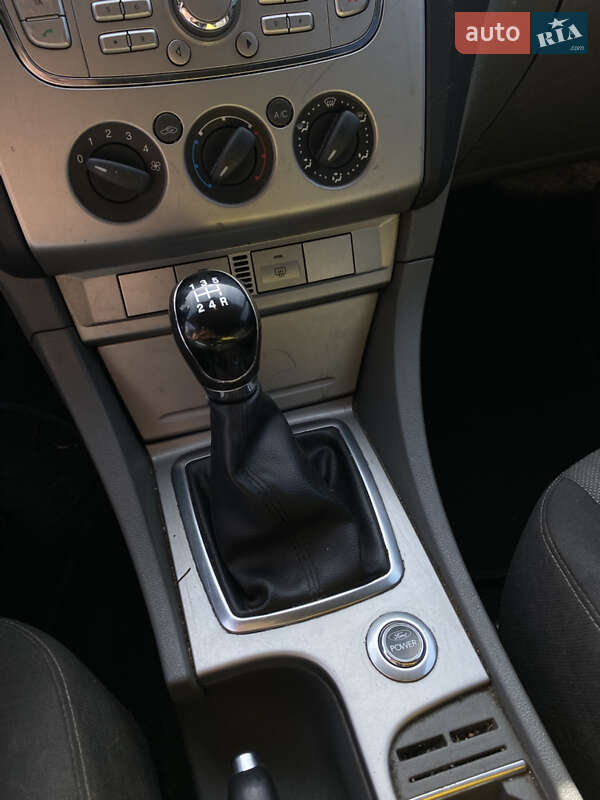 Универсал Ford Focus 2009 в Луцке
