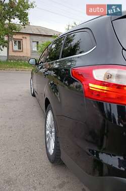 Универсал Ford Focus 2012 в 