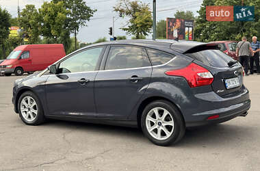 Хэтчбек Ford Focus 2014 в 