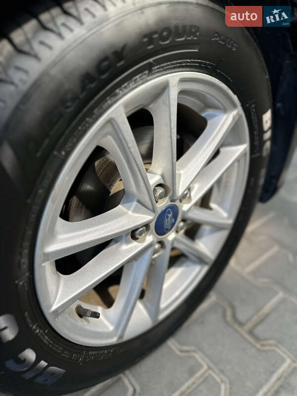Седан Ford Focus 2016 в Полтаве фото 19 Седан Ford Focus 2016 в Полтаве