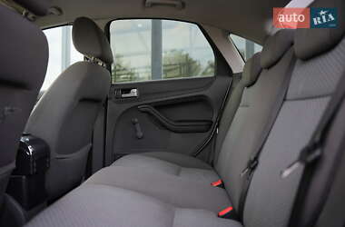 Хетчбек Ford Focus 2007 в 