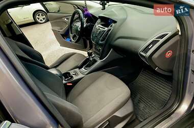 Универсал Ford Focus 2012 в 
