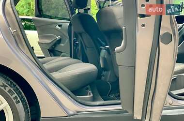 Универсал Ford Focus 2012 в 