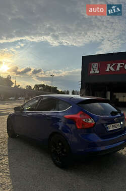 Хэтчбек Ford Focus 2014 в 
