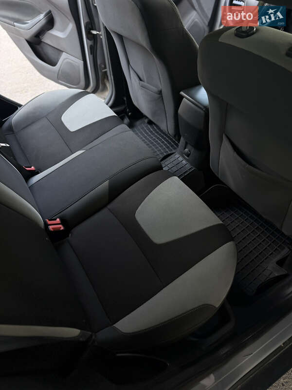 Седан Ford Focus 2013 в Києві