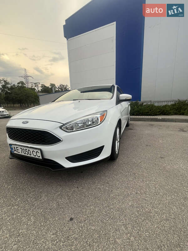 Седан Ford Focus 2015 в Днепре фото 12 Седан Ford Focus 2015 в Днепре