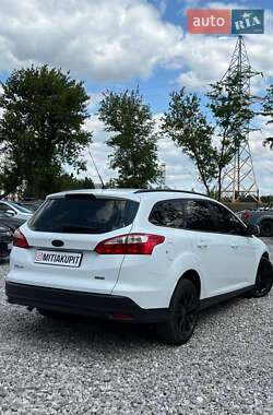 Универсал Ford Focus 2013 в 