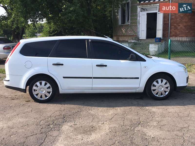 Універсал Ford Focus 2007 в Острозі