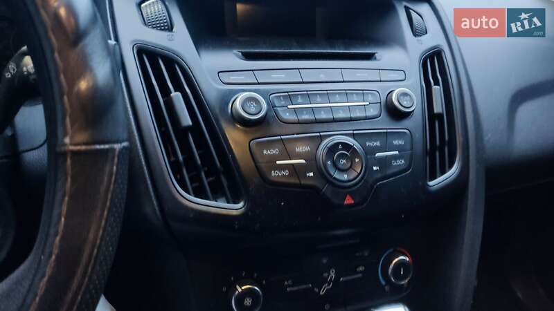 Седан Ford Focus 2016 в Житомире