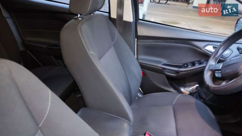 Седан Ford Focus 2016 в Житомире