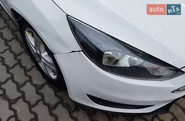 Седан Ford Focus 2016 в 