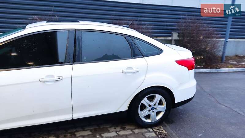 Седан Ford Focus 2016 в Житомире