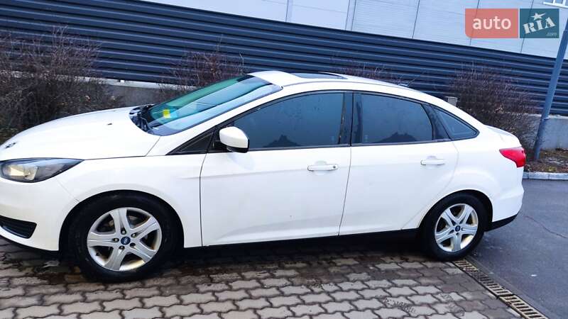 Седан Ford Focus 2016 в Житомире