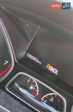 Седан Ford Focus 2016 в 