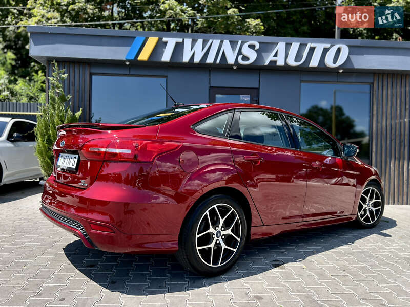 Седан Ford Focus 2015 в Одесі