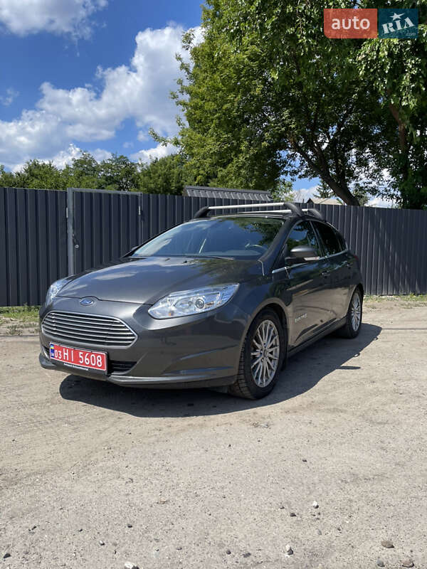 Хетчбек Ford Focus 2018 в Києві