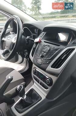 Универсал Ford Focus 2013 в 