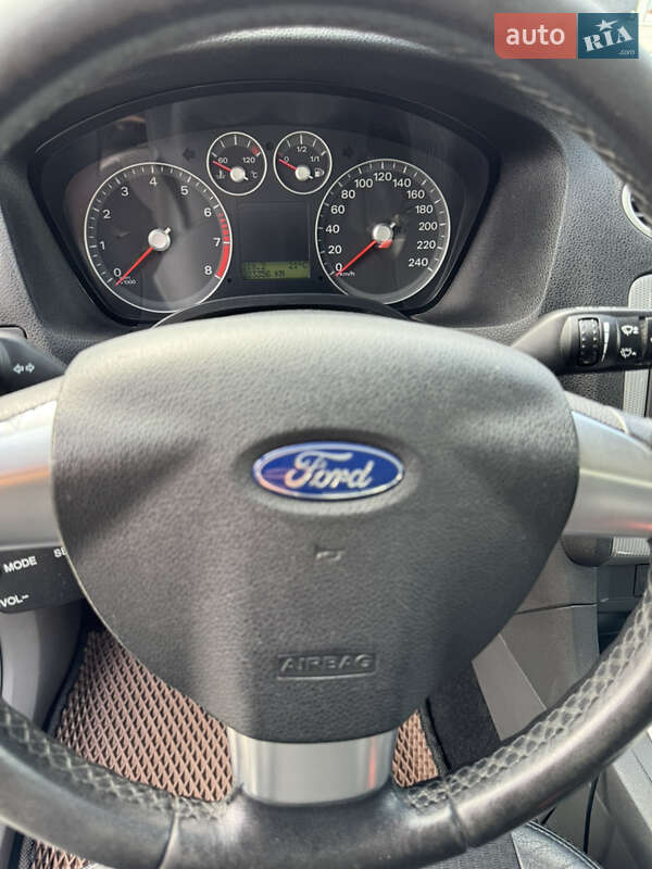 Универсал Ford Focus 2006 в Киеве