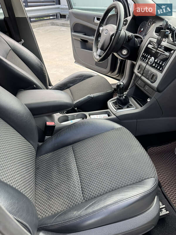 Универсал Ford Focus 2006 в Киеве