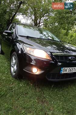 Хетчбек Ford Focus 2010 в Рівному