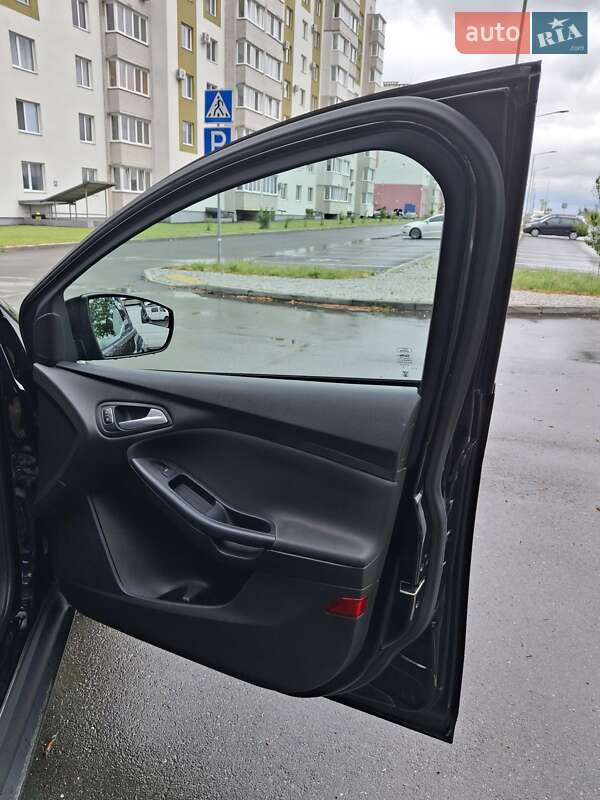 Хэтчбек Ford Focus 2015 в Виннице