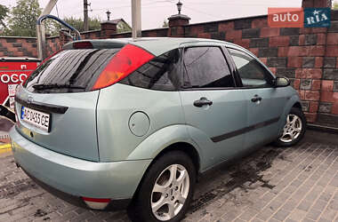 Хэтчбек Ford Focus 1999 в 