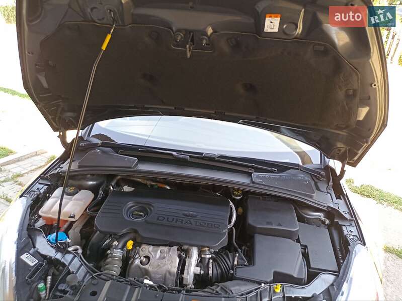 Хэтчбек Ford Focus 2018 в Подольске