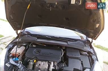 Хэтчбек Ford Focus 2018 в 