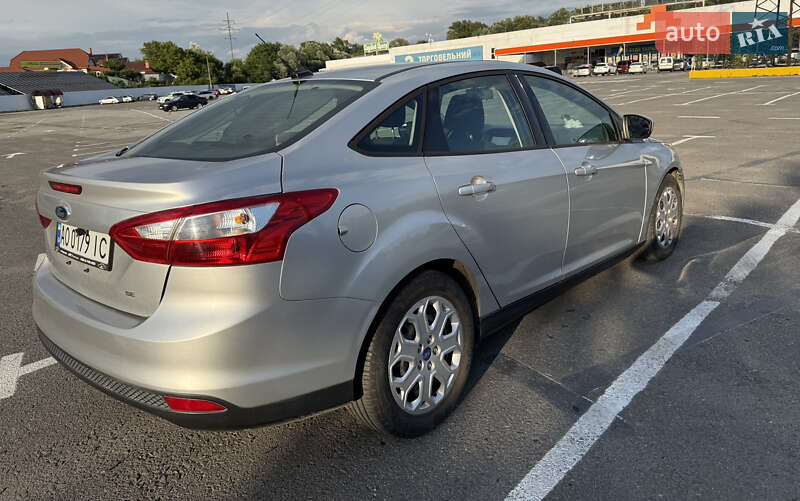 Седан Ford Focus 2011 в Ужгороді