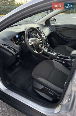 Седан Ford Focus 2011 в 