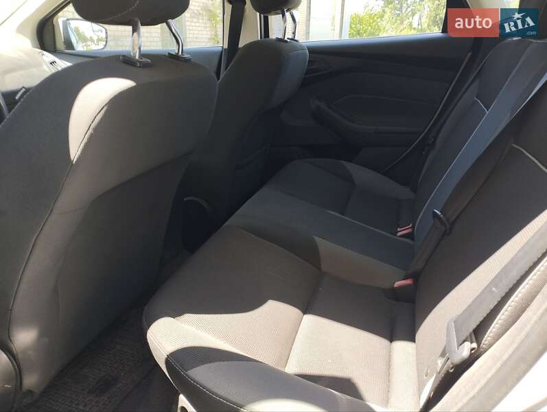 Седан Ford Focus 2011 в Дніпрі