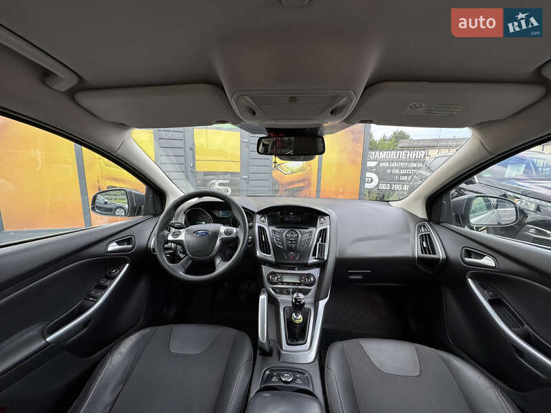 Хэтчбек Ford Focus 2011 в Стрые