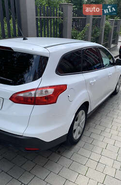 Универсал Ford Focus 2012 в 