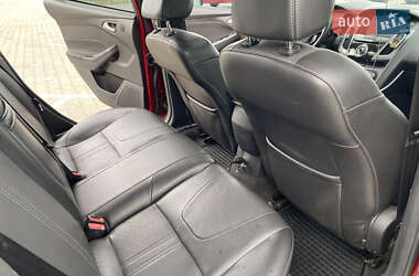 Седан Ford Focus 2012 в 