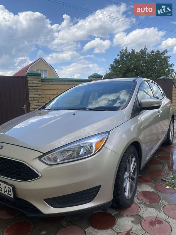 Хетчбек Ford Focus 2017 в Дніпрі
