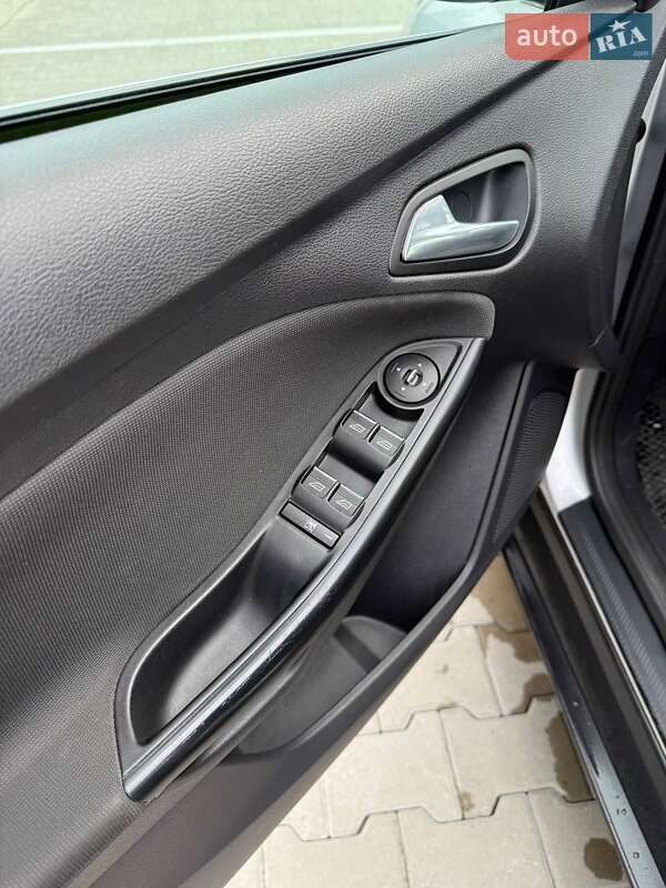 Универсал Ford Focus 2012 в Луцке