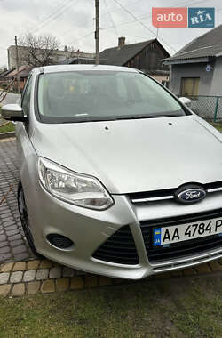 Хетчбек Ford Focus 2013 в 