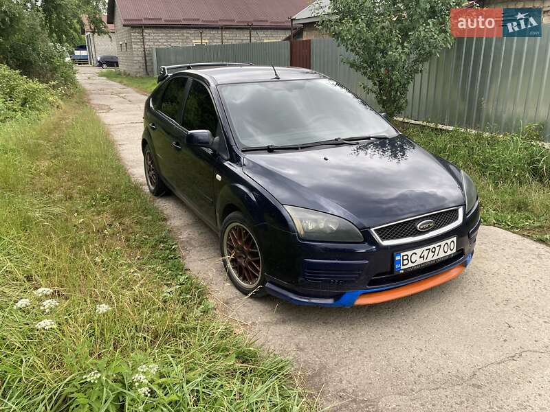 Хэтчбек Ford Focus 2007 в Львове