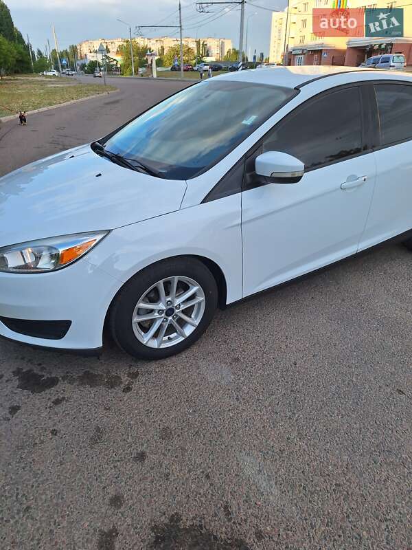Хэтчбек Ford Focus 2017 в 