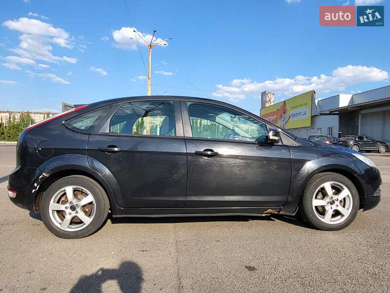 Хетчбек Ford Focus 2010 в Кривому Розі