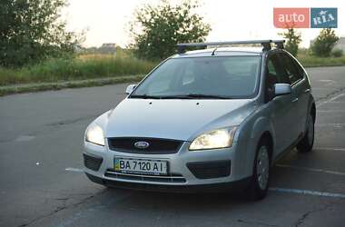 Хэтчбек Ford Focus 2007 в 