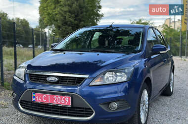 Хэтчбек Ford Focus 2009 в 