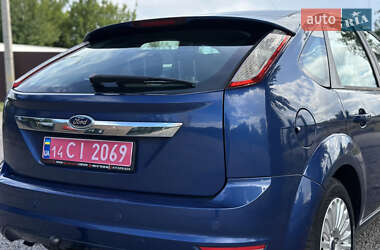 Хэтчбек Ford Focus 2009 в 